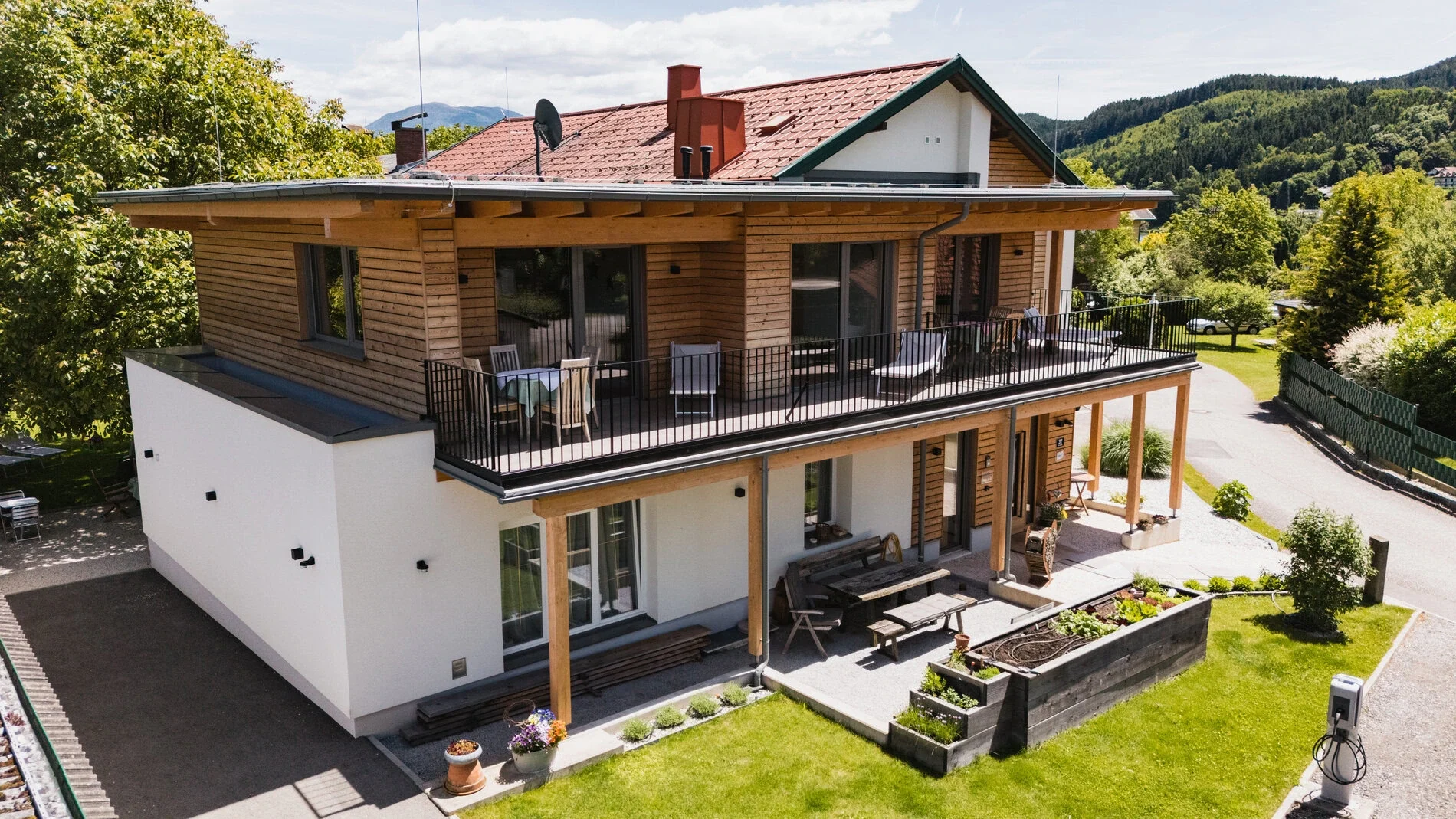 Über uns 1 Haus Seespitz 37 - Außenansicht